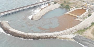 Unidad 1 de Punta Catalina salió de operación por obstrucción de sargazo