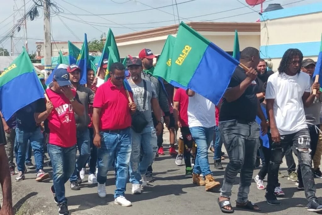 Convocan a paro de labores en Salcedo y Tenares el 14 y el 15