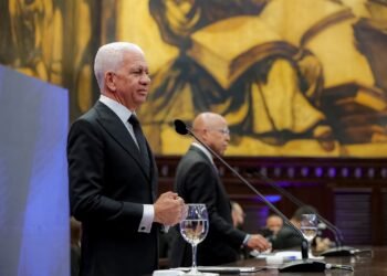 Ricardo de los Santos presenta balance de gestión con 416 iniciativas aprobadas y avances históricos en el Senado