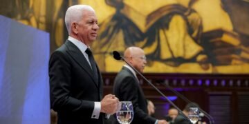 Ricardo de los Santos presenta balance de gestión con 416 iniciativas aprobadas y avances históricos en el Senado