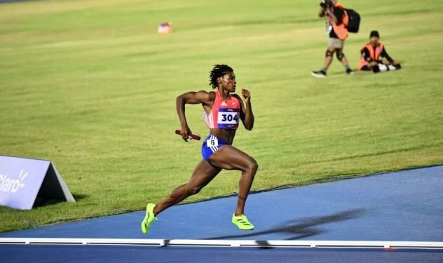 Medallista olímpica Marileidy Paulino conquista oro en JCC