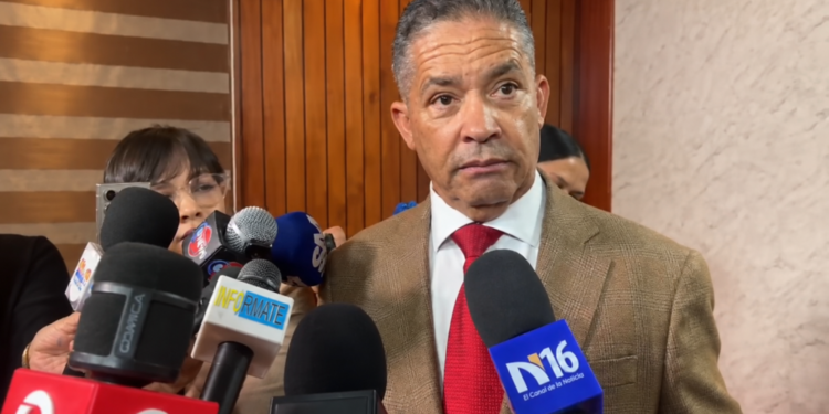 «La Policía debe servir, no reprimir»: el contundente mensaje de Eugenio Cedeño