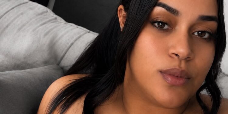 COMERCIANTES DENUNCIAN PRESUNTA ESTAFA ATRIBUIDA A ASHLEY YOKASTA TAVERAS GENAO