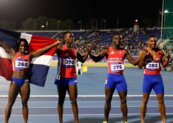 Descalifican relevo mixto 4×100 de RD y pierde medalla de oro