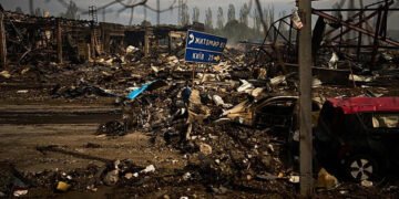 Ataque aéreo masivo ruso deja al menos 12 muertos en Kiev