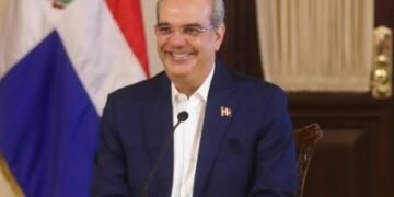 Abinader ocupa el quinto lugar en el ranking presidencial AL