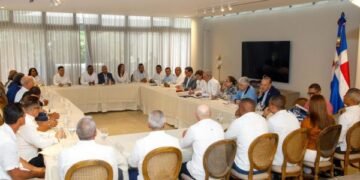 Presidente anuncia RD$10,700 millones para obras en el Cibao