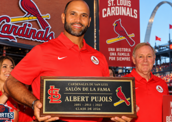Albert Pujols ingresa al Salón de la Fama de los Cardenales de San Luis