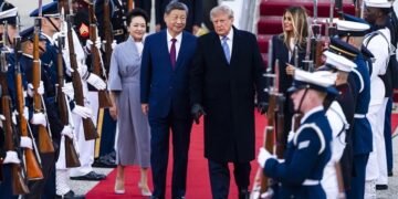 Trump asegura ni EEUU ni China frenarán el desarrollo de la IA