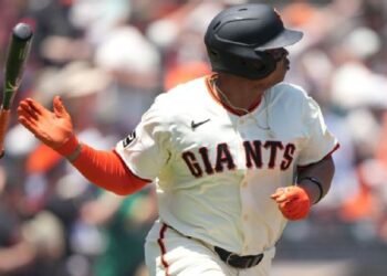 Dominicano Rafael Devers pega dos jonrones en triunfo de SF