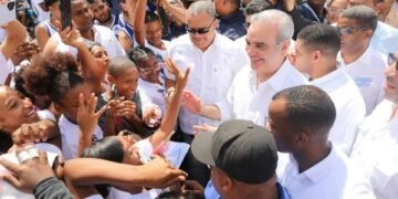 Abinader inagura este fin de semana obras en Peravia y SC