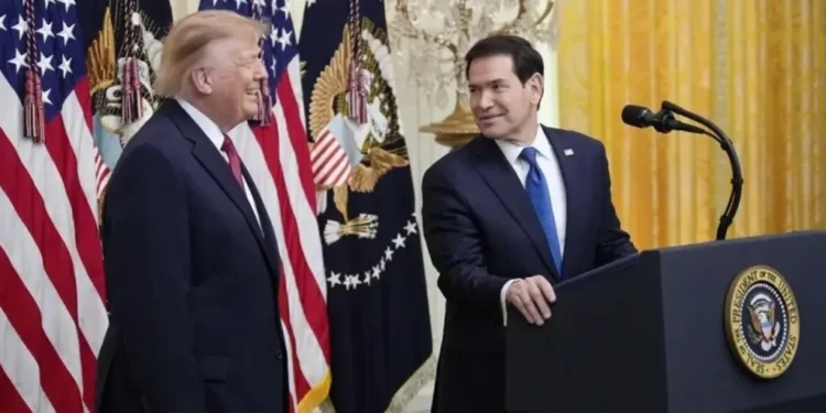 Donald Trump llama prestar atención a lo que hará Estados Unidos en Cuba