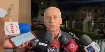 Sigfrido advierte sobre riesgos de la crisis haitiana para RD