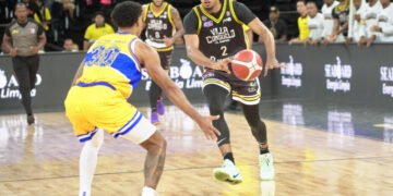 Barias y San Lázaro se miden este martes en el Baloncesto Superior del Distrito