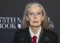 Canadiense Anne Carson gana el premio Nobel de Literatura