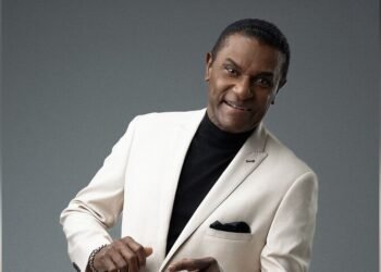 Invitan a dominicanos a celebrar los 50 años de trayectoria de José Alberto “El Canario” con gran concierto