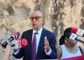 Luis De León llama a defender la soberanía dominicana durante acto por el Día de la Raza