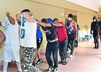 MP acusa a 13 personas y cinco empresas por estafa electrónica