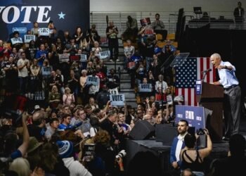 Obama fustiga a Trump; dice actúa con crueldad y corrupción