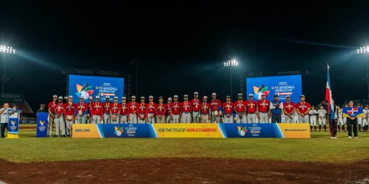 RD conquista medalla de plata en el Mundial de Béisbol U15