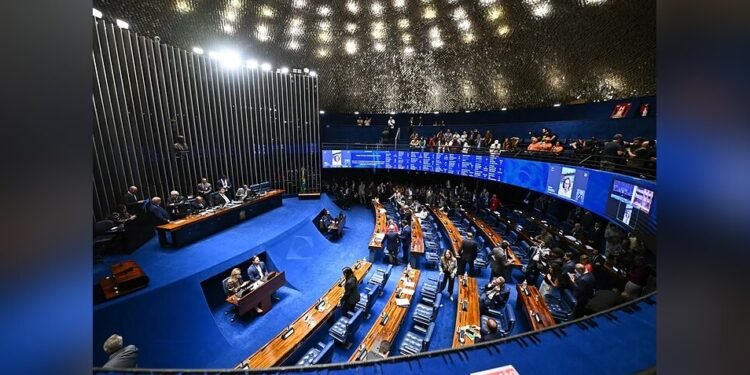 Brasil aprueba reducir la jornada laboral a 40 horas semanales antes de las elecciones