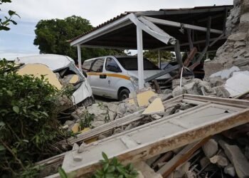 Terremoto en Panamá de magnitud 7,7 deja daños en edificios, carreteras y plantas potabilizadoras
