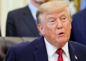 Trump dice EU no atacará Irán antes de elecciones noviembre