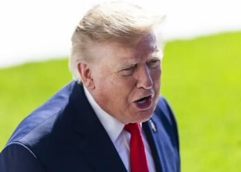 Trump dice que «tiene derecho» a competir de nuevo porque «le hicieron trampa» en 2020