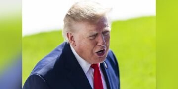 Trump dice que «tiene derecho» a competir de nuevo porque «le hicieron trampa» en 2020