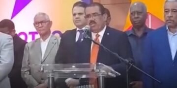 PLD denuncia crisis afecta la producción de carne de pollo RD