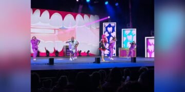Luli Pampín llena de música y diversión el Teatro Nacional con su show “Juntos Otra Vez”