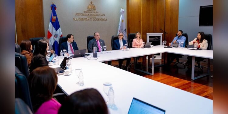 Gobierno gastará RD$21,977 millones en Cuidados en 2027