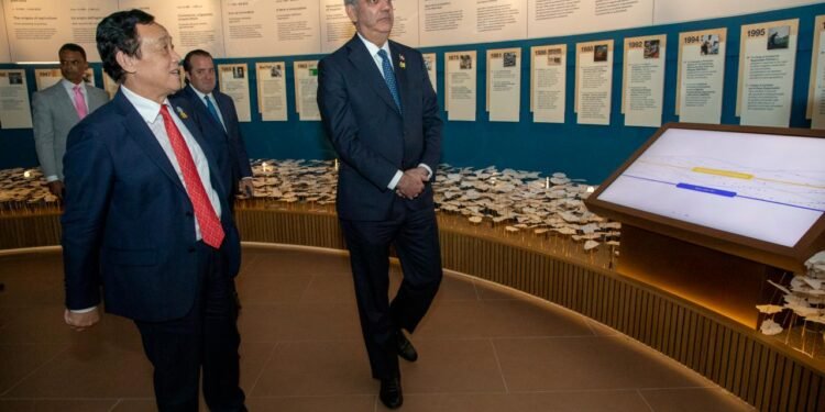 Presidente Abinader inaugura salón República Dominicana en la FAO y reafirma compromiso con el Hambre Cero