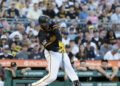 Béisbol japonés: Alexander Canario enciende postemporada