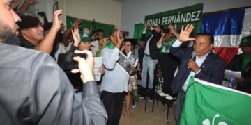 Radhamés Jiménez arremete en España contra gestión del PRM