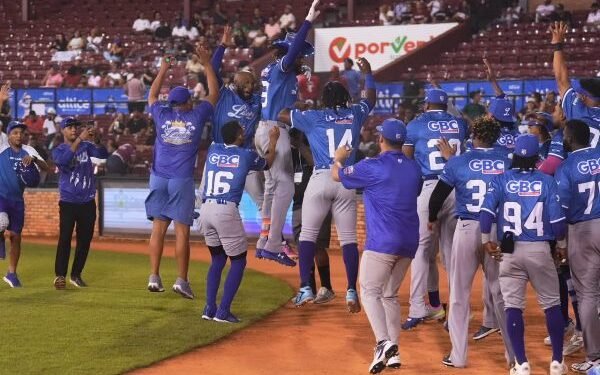 Licey aplasta Gigantes; Escogido y Toros triunfan en beisbol RD