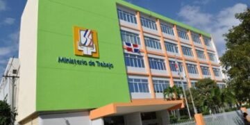 UCT pide al MIT Trabajo frenar violaciones derechos laborales