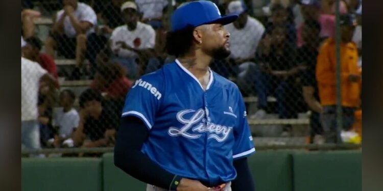 Licey logra su quinto juego sin hit ni carrera tras blanquear 3-0 a los Toros del Este